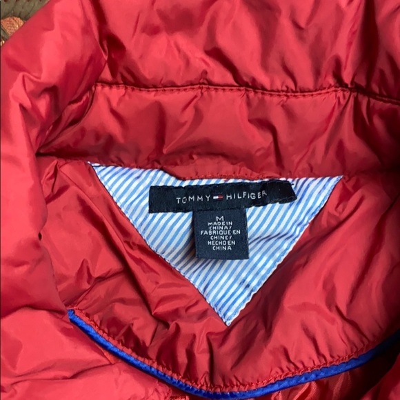 RED TOMMY HILFIGER LONG PUFFER JACKET SNAP - Picture 4 of 6